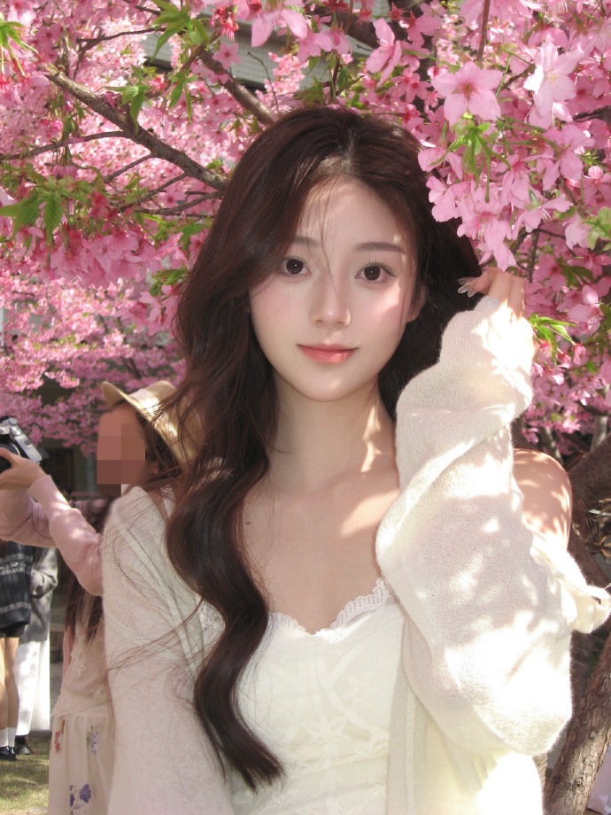 如何配合内链策略？